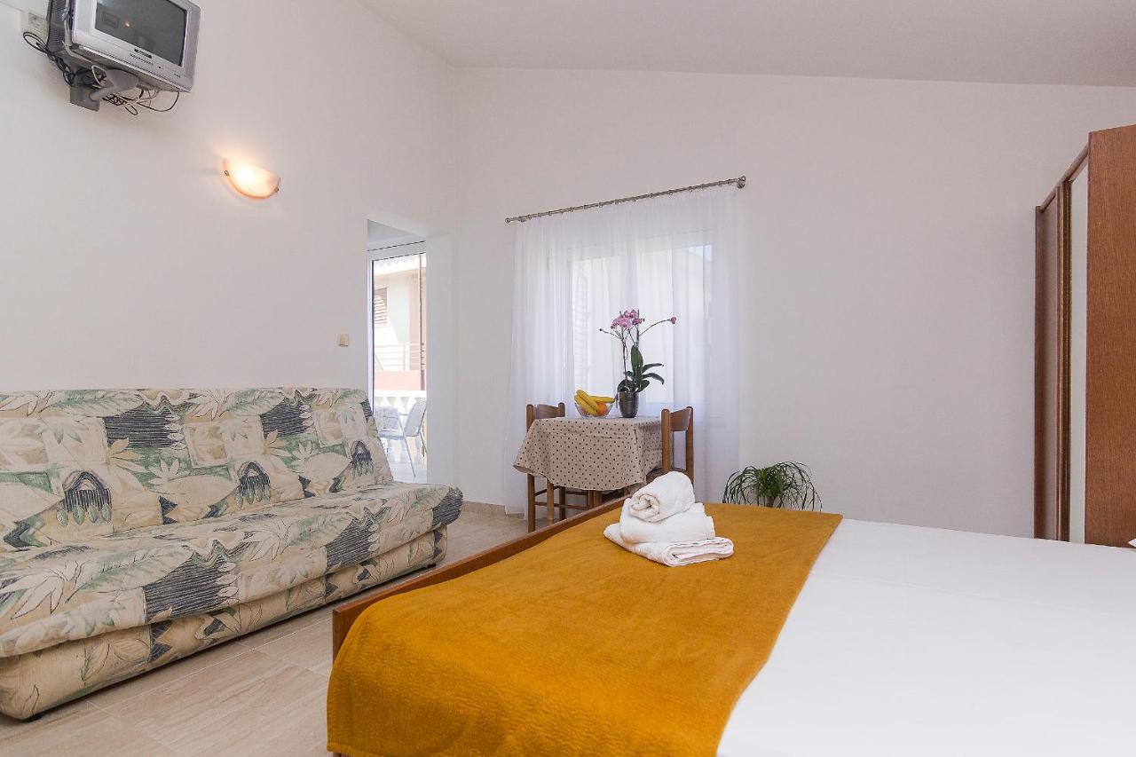 Apartments Erceg Makarska Exterior foto