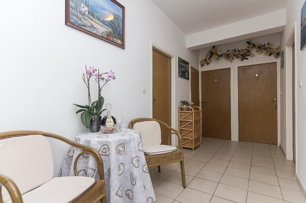 Apartments Erceg Makarska Exterior foto